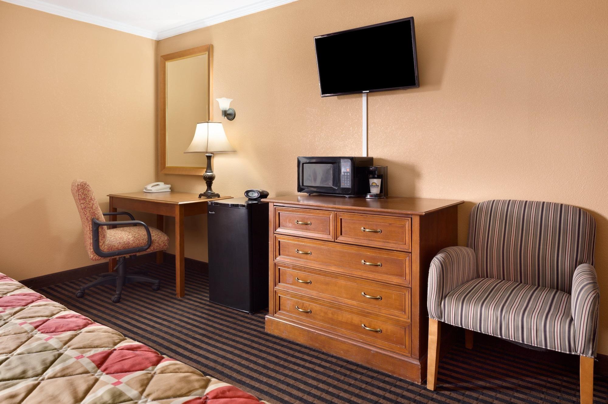 Days Inn By Wyndham Anderson In Bagian luar foto